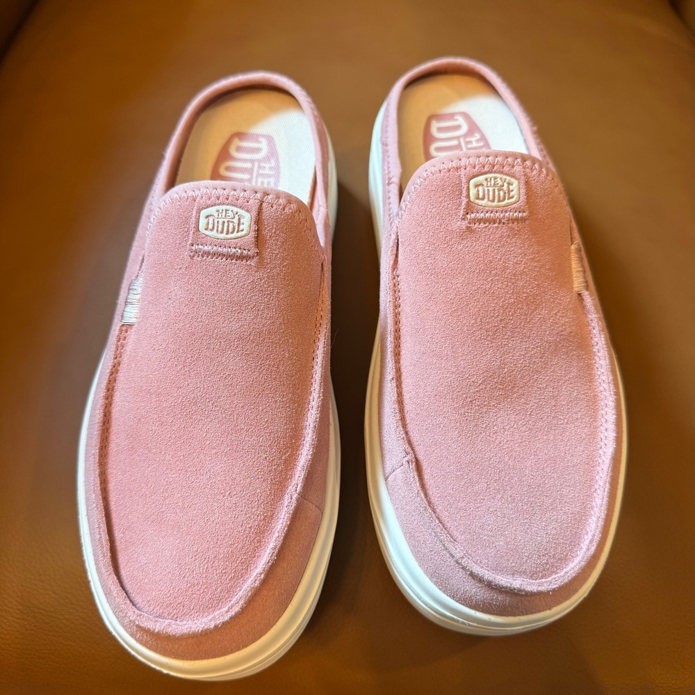 Hey Dude Austin Lift Classic Rosette Pink Suede Platform Mules Women's 7 NEW - Picture 2 of 5